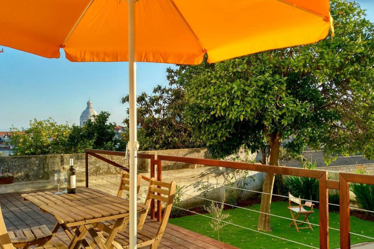 Central 2 Bedroom Apt W/Garden And Pantheon Views Lisboa Eksteriør billede