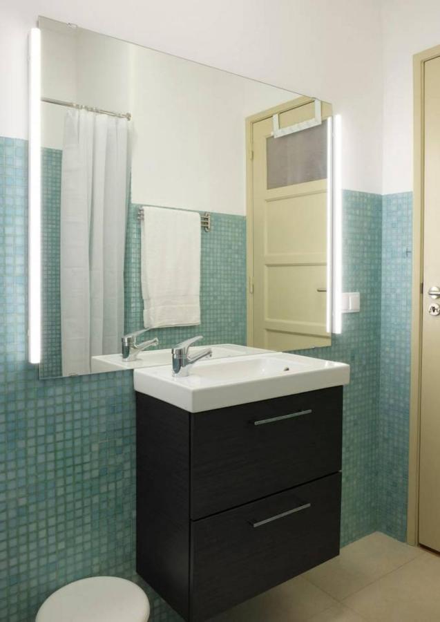 Central 2 Bedroom Apt W/Garden And Pantheon Views Lisboa Eksteriør billede