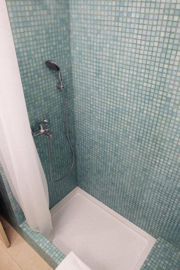 Central 2 Bedroom Apt W/Garden And Pantheon Views Lisboa Eksteriør billede