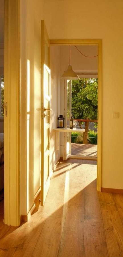 Central 2 Bedroom Apt W/Garden And Pantheon Views Lisboa Eksteriør billede